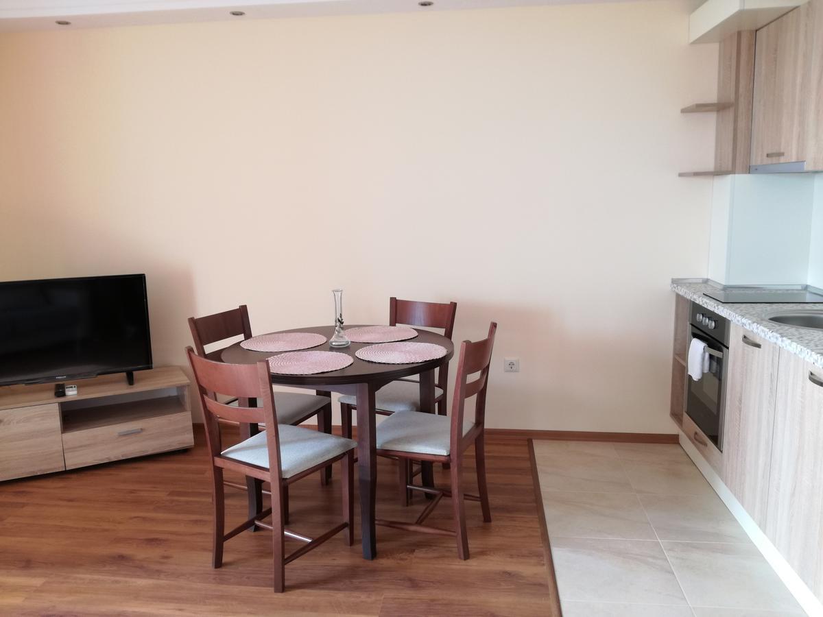Golden Dunes Primorsko Apartments Exterior photo