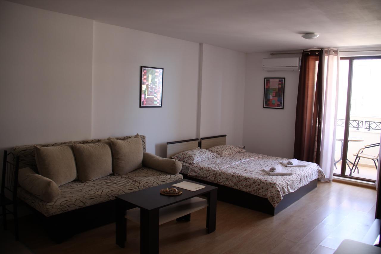 Golden Dunes Primorsko Apartments Exterior photo