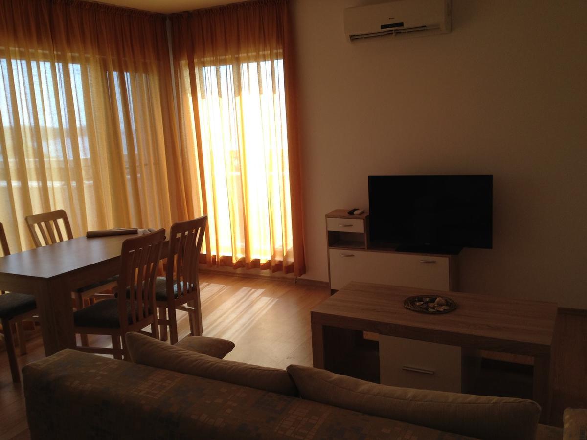 Golden Dunes Primorsko Apartments Exterior photo