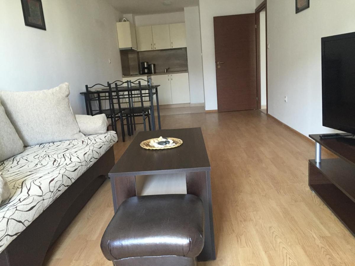 Golden Dunes Primorsko Apartments Room photo