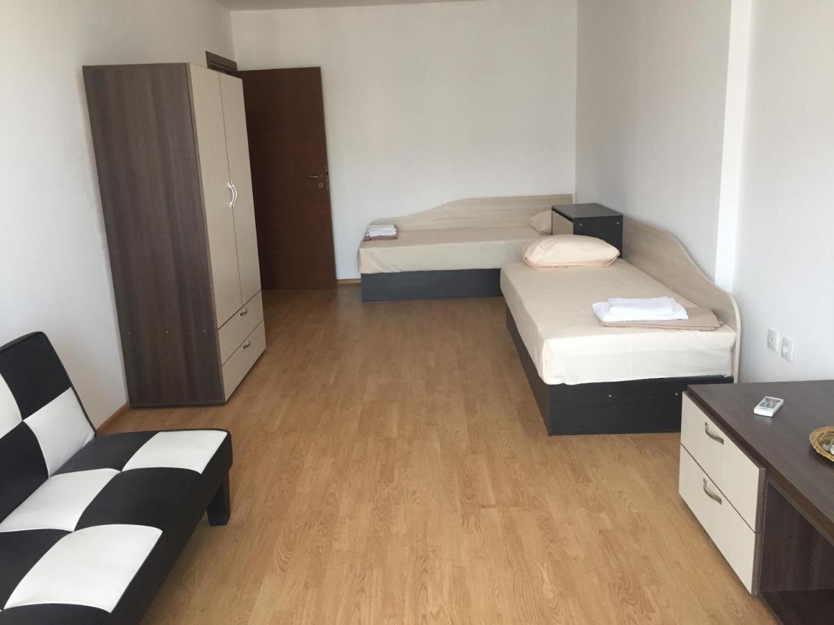Golden Dunes Primorsko Apartments Room photo